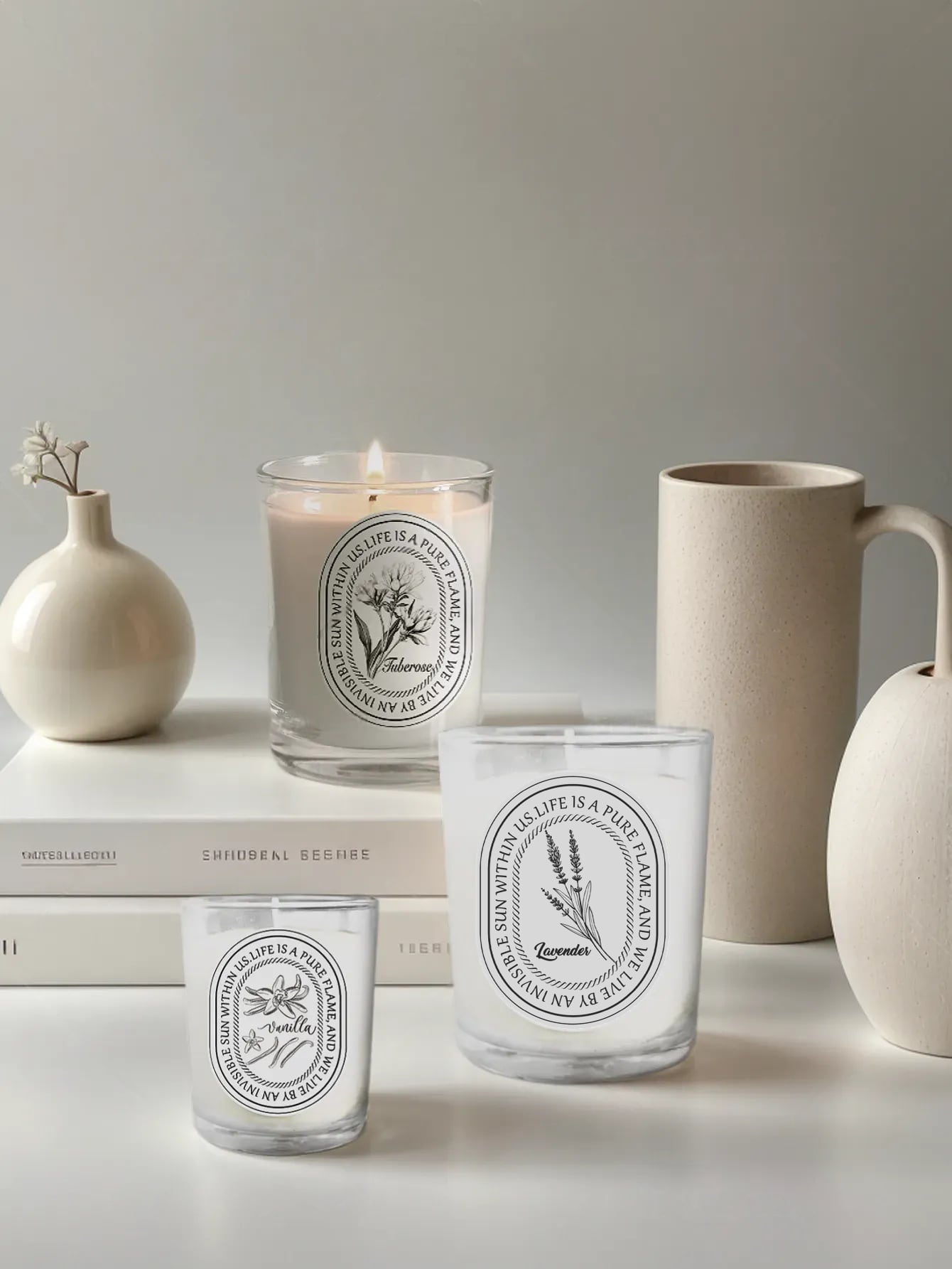Vanilla, Lavender, Rose Glass  - Home Fragrance Vanilla Scented Candle 评论和价格